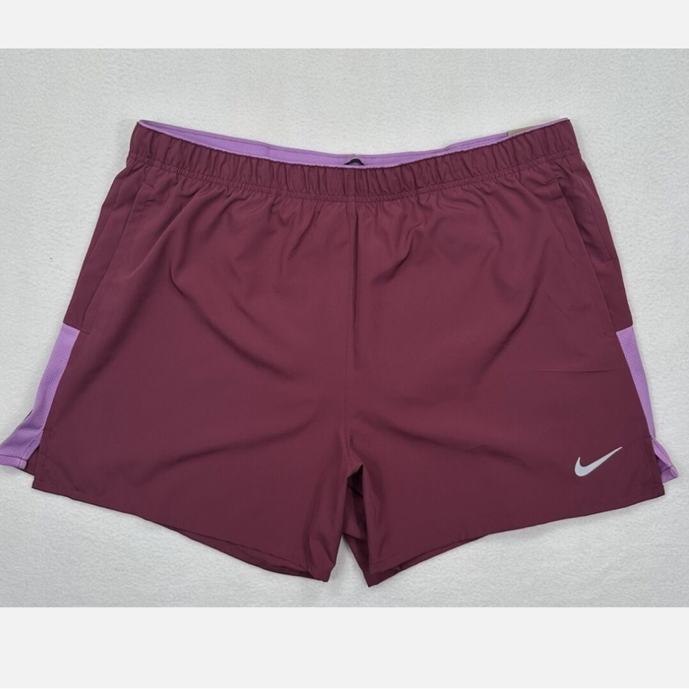 Nike Men's Dri-FIT Challenger 7" Brief-Lined Versatile Shorts Size XXL Purple‎